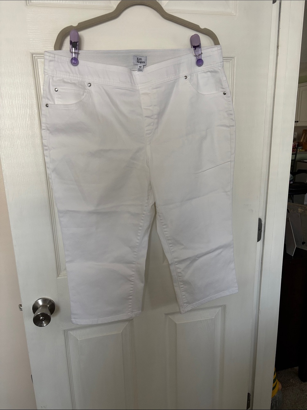 Kim Rogers  White Capri Jeans